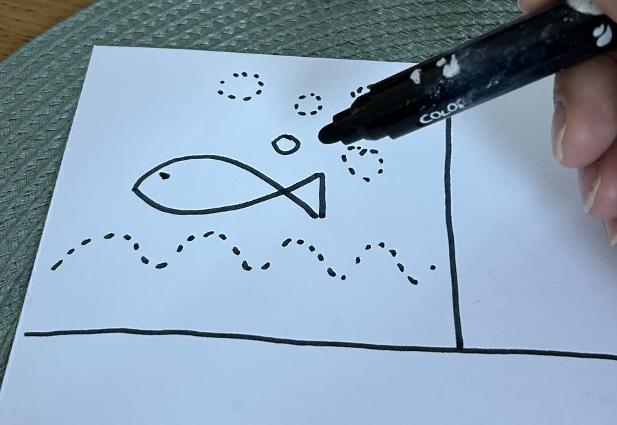 Pár úkolů namaluju fixou – trvá to chvilku.